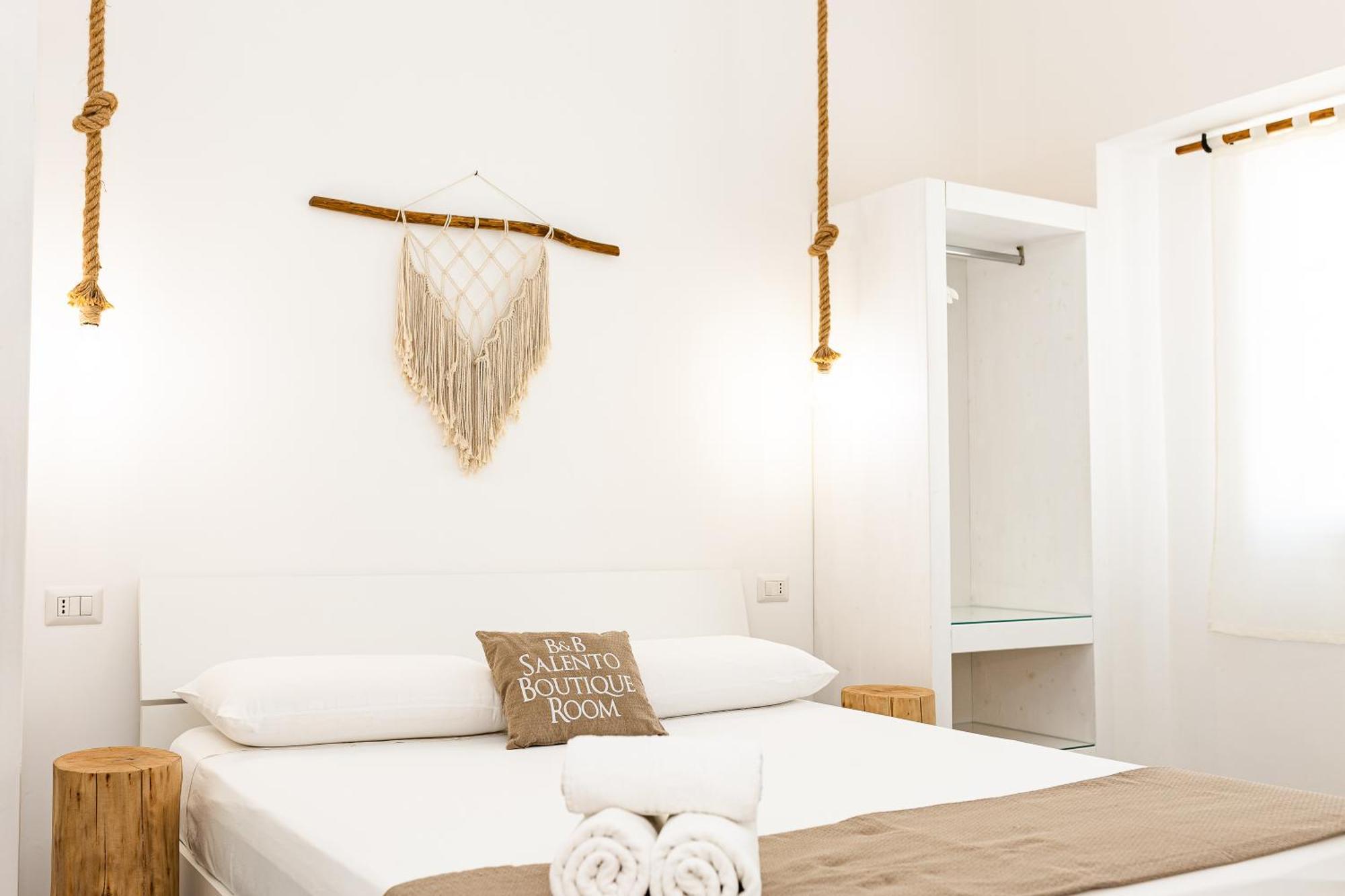 Salento Boutique Room B&B サン・ティジドーロ 部屋 写真